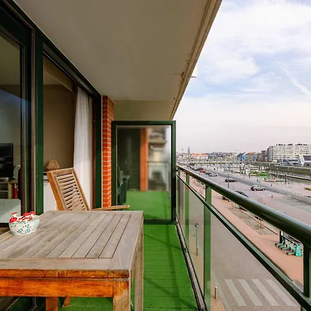 Cozy With Harbor View In Apartment Blankenberge