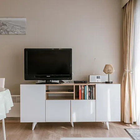 Apartment Cozy With Harbor View In Blankenberge