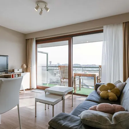 Apartment Cozy With Harbor View In Blankenberge